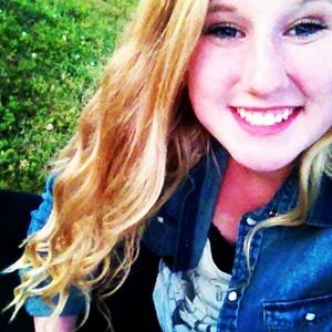 Meet your Posher, Kaitlyn